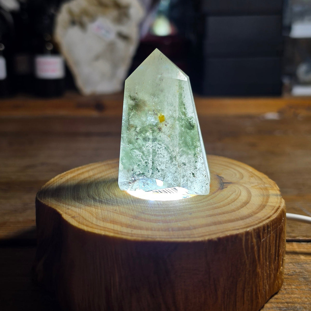 Garden Quartz Freeform  - polished bottom
