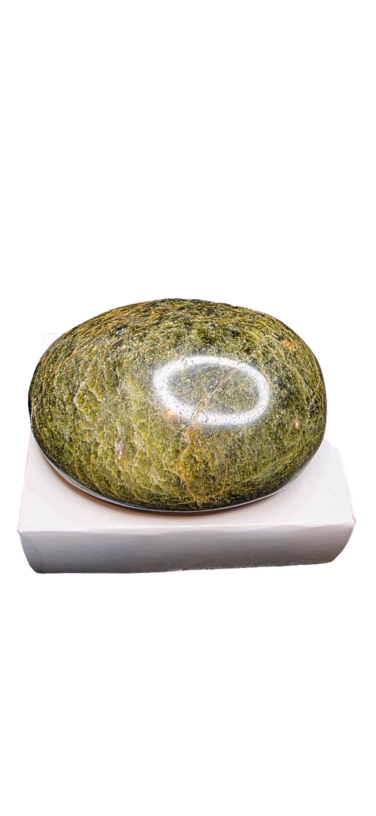 Green Garnet Gallet