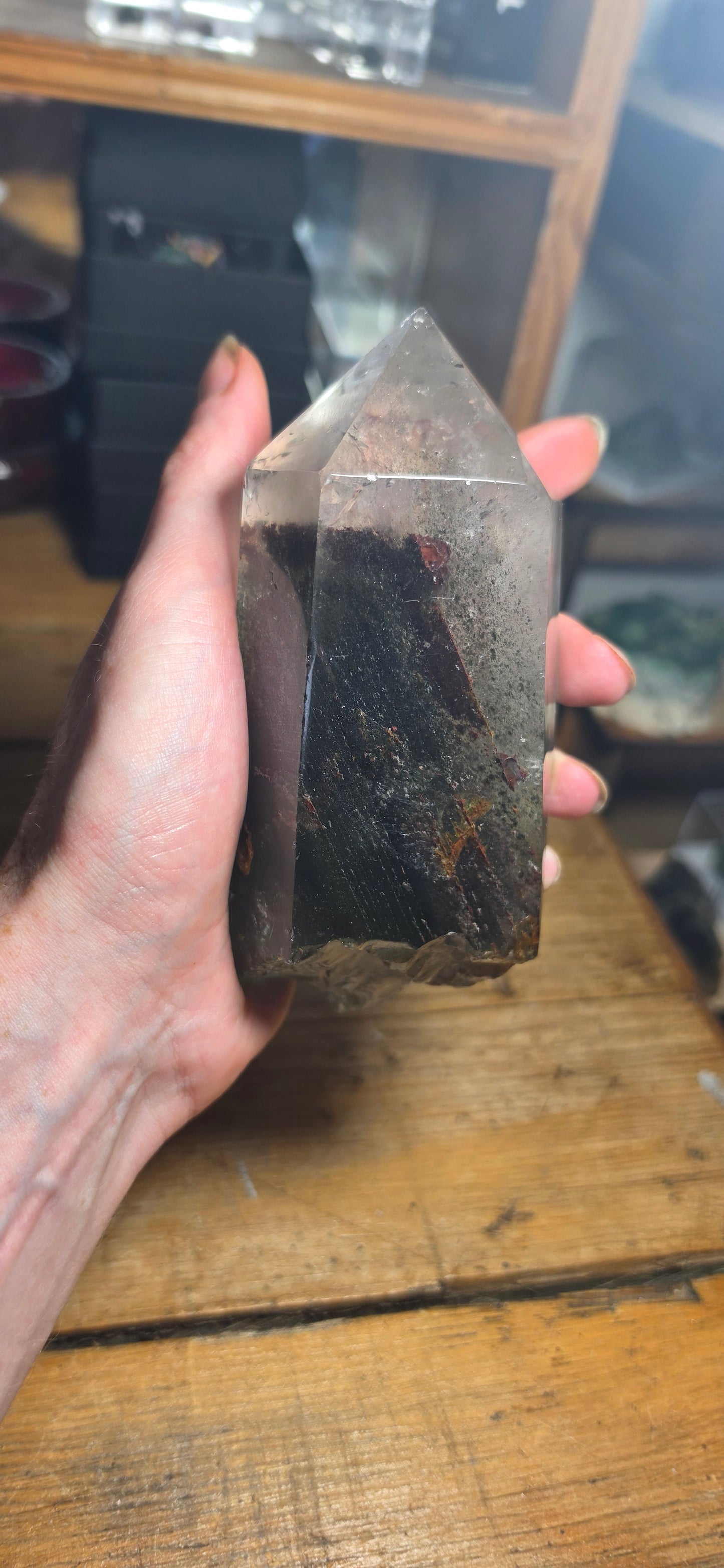 Large Garden Quartz with multiple Phamtoms