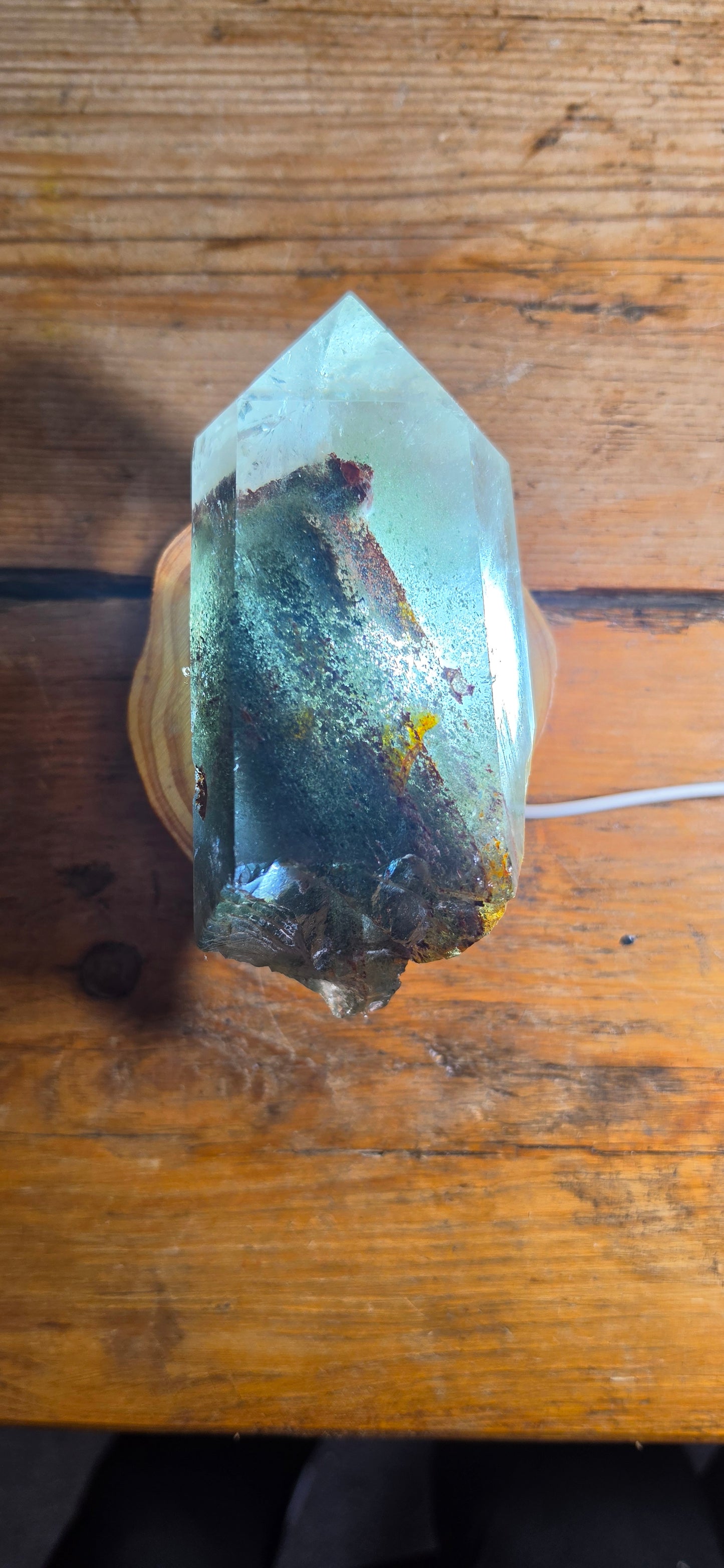 Large Garden Quartz with multiple Phamtoms