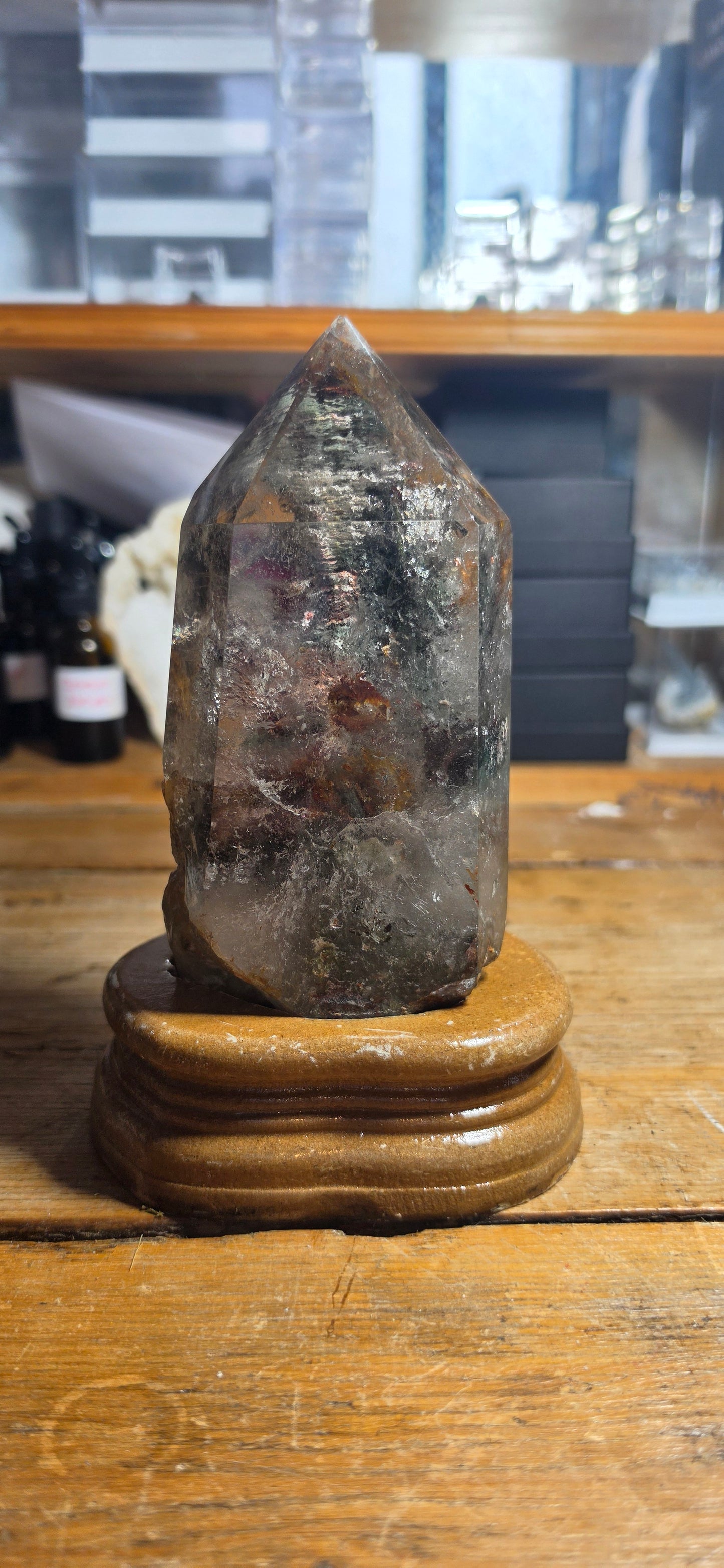 Large Garden Quartz with wooden Stand