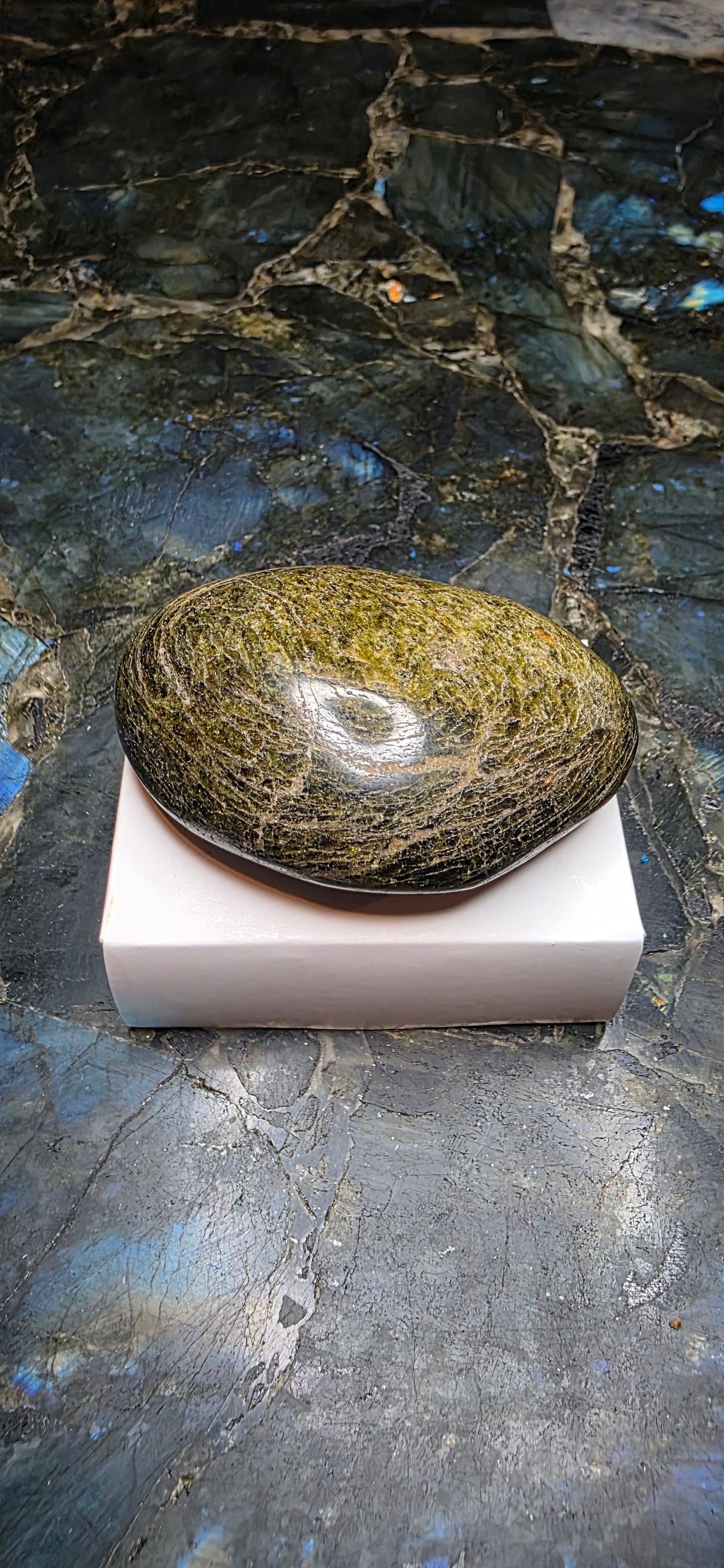 Green Garnet Gallet